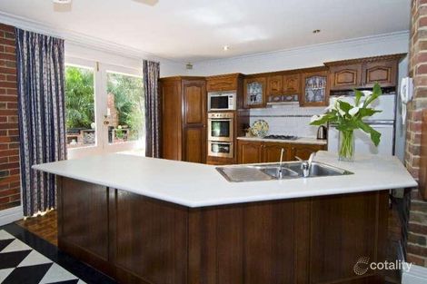 Property photo of 83 Thompson Crescent Research VIC 3095