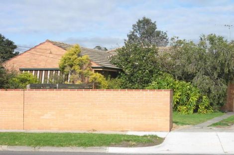 32 Chesterville Dr, Bentleigh East, VIC 3165