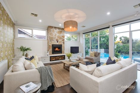Property photo of 8 Ash Grove Malvern East VIC 3145