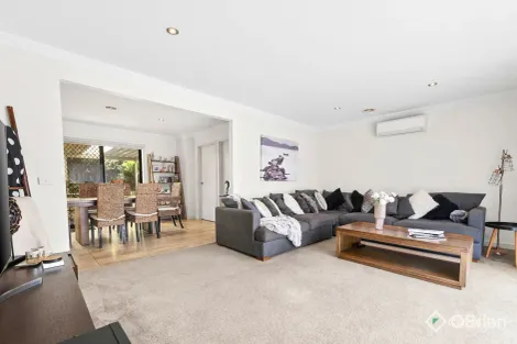 Property photo of 4/2 One Chain Road Somerville VIC 3912