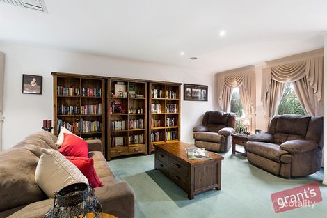 Property photo of 25 Browtop Road Narre Warren VIC 3805