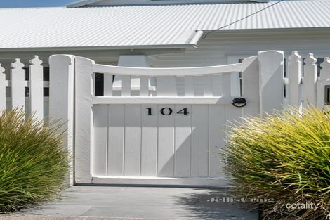 Property photo of 104 Ivanhoe Parade Ivanhoe VIC 3079