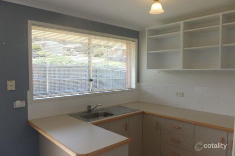 Property photo of 2/3 Rundle Avenue Oakdowns TAS 7019