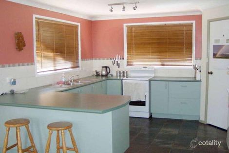 Property photo of 17 Spinnaker Cove Wallabi Point NSW 2430