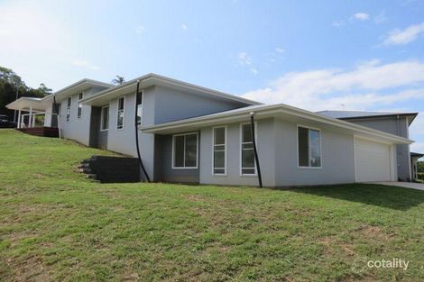 Property photo of 26 Glen Sheather Drive Nambucca Heads NSW 2448