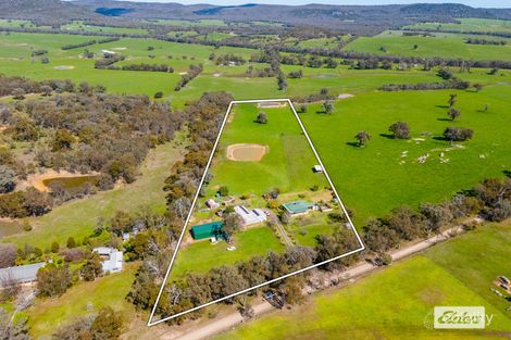 160 Toveys Rd, Chiltern, VIC 3683