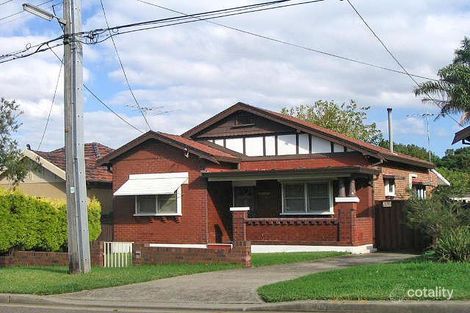 194 Banksia Rd, Greenacre, NSW 2190