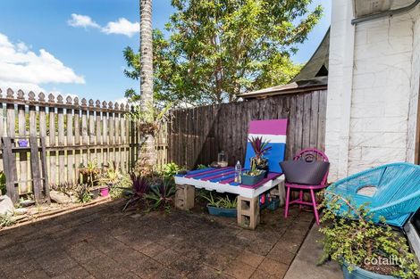 Property photo of 2/6-7 Maytown Close Manoora QLD 4870