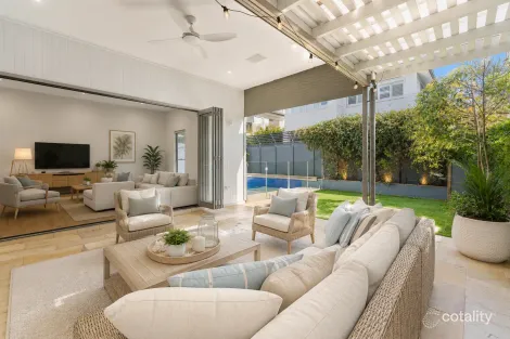 114 Seagull Ave, Mermaid Beach, QLD 4218