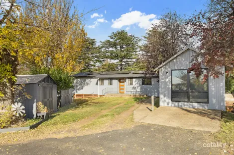 10 Nawai Pl, Cooma, NSW 2630
