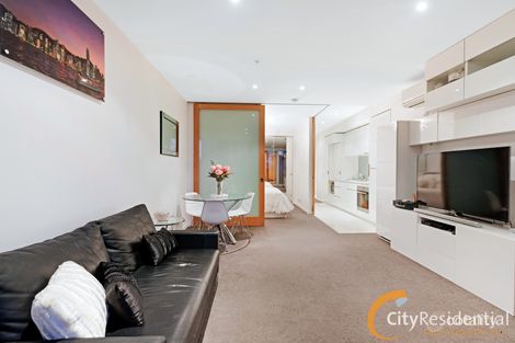 Property photo of 907S/231 Harbour Esplanade Docklands VIC 3008