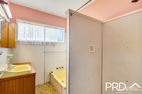 Property photo of 16 Saville Street Geneva NSW 2474