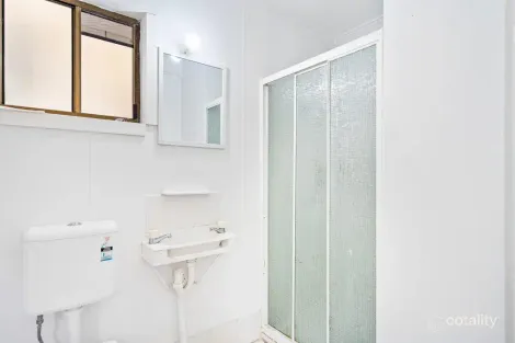 Property photo of 19 Kent Street Coolangatta QLD 4225