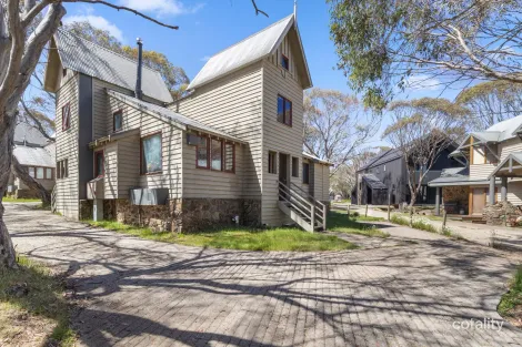 Property photo of 7 Woollybutt Lane Dinner Plain VIC 3898