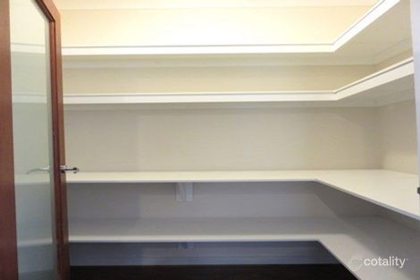 Property photo of 3 Mountleigh Circuit Craigieburn VIC 3064