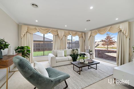 Property photo of 50 Henry Sutton Circuit Dunlop ACT 2615