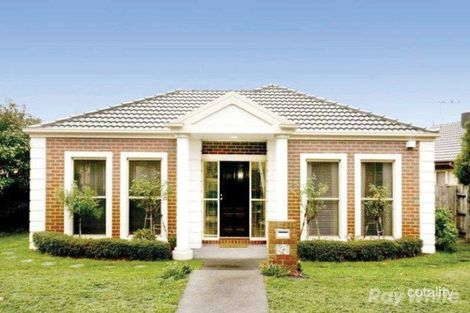 Property photo of 32 Vaughan Crescent Kew VIC 3101