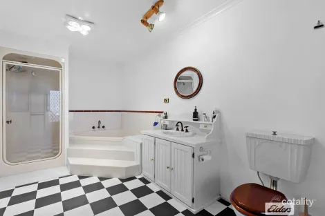 Property photo of 2/4 William Street Burnie TAS 7320