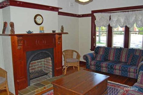 Property photo of 18 Station Street Thornleigh NSW 2120