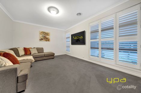 Property photo of 4 Scotch Lane Cranbourne West VIC 3977