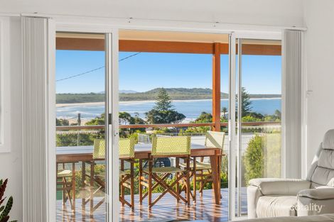 Property photo of 32 Stewart Street Crescent Head NSW 2440