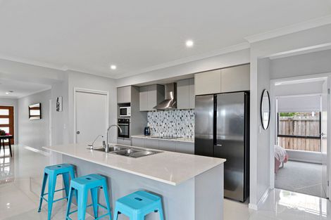 Property photo of 50 Olivia Crescent Nirimba QLD 4551