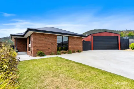 30 Sadri Ct, New Norfolk, TAS 7140