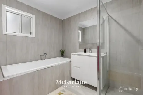 Property photo of 10 Carramar Place Glendale NSW 2285