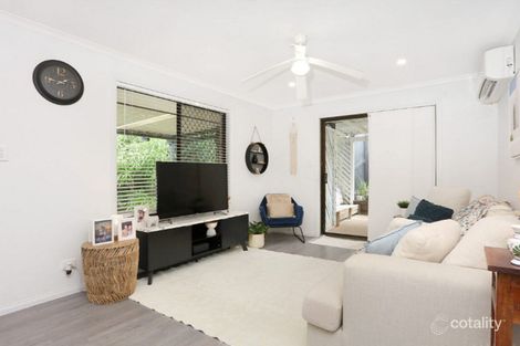Property photo of 1/2 Morinda Way Labrador QLD 4215