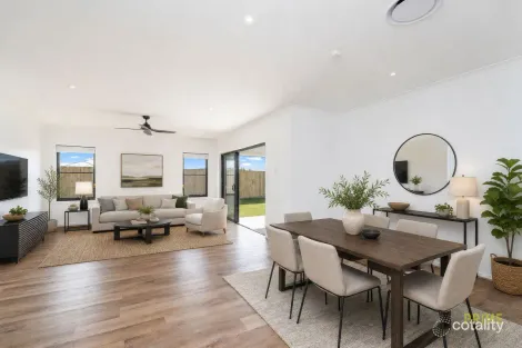 Property photo of 8 Hovea Circuit Nikenbah QLD 4655