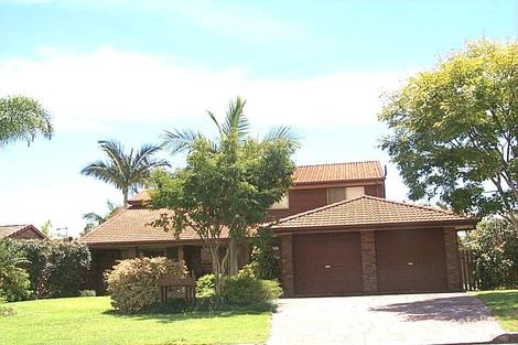 90 Kilmorey St, Carindale, QLD 4152