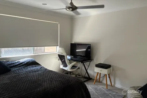 Property photo of 52 Glenmore Street Kallangur QLD 4503