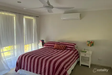 Property photo of 52 Glenmore Street Kallangur QLD 4503