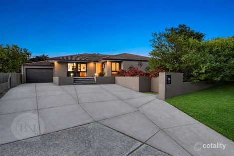 36 Noyes Pl, Lake Coogee, WA 6166