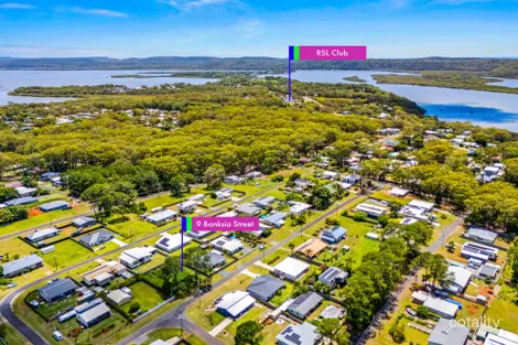 9 Banksia St, Russell Island, QLD 4184
