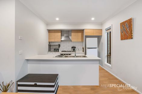 Property photo of 10 Hammersmith Road Wyndham Vale VIC 3024