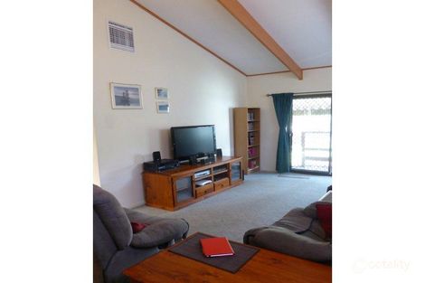 Property photo of 26 Stephen Crescent Christie Downs SA 5164