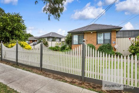 Property photo of 4 Duggan Place Gladstone Park VIC 3043