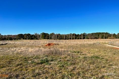 42 Fahy Cres, Orange, NSW 2800