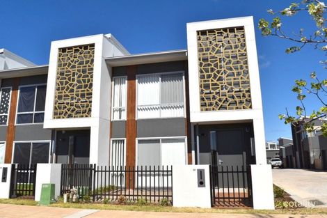 16 Coldstream Lane, Gledswood Hills, NSW 2557