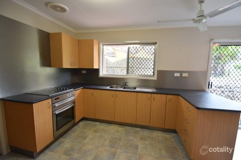 Property photo of 4 Harvest Street Mansfield QLD 4122