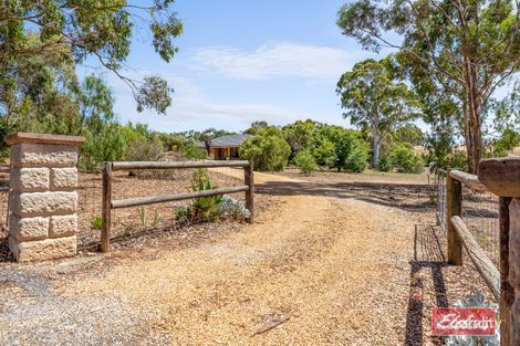 Property photo of 120 Lorke Road Williamstown SA 5351