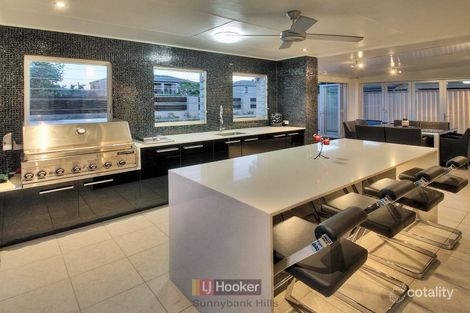Property photo of 24 Trevi Close Eight Mile Plains QLD 4113