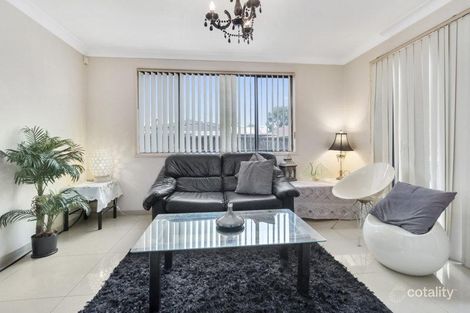 Property photo of 19 Lupton Place Horningsea Park NSW 2171