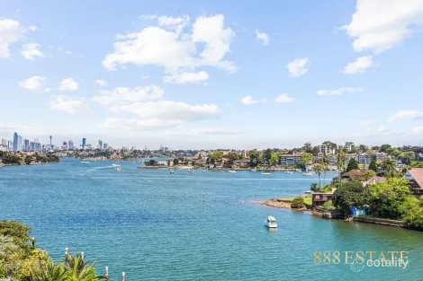 Property photo of 11 Moorefield Avenue Hunters Hill NSW 2110