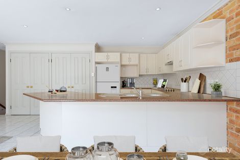 Property photo of 2/64 Brinawarr Street Bomaderry NSW 2541