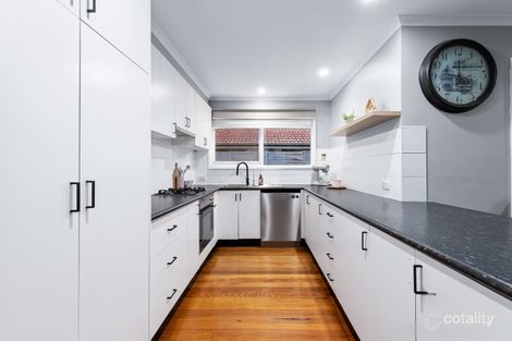 Property photo of 1/41 Farnham Road Bayswater VIC 3153
