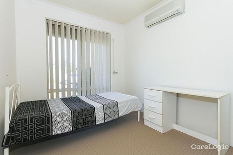 Property photo of 1 Bull Place Queens Park WA 6107