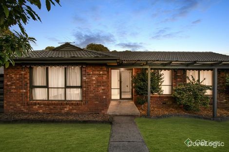 Property photo of 2 Robert Molyneux Avenue Endeavour Hills VIC 3802