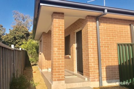 Property photo of 41 Lagonda Drive Ingleburn NSW 2565